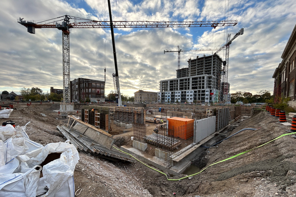 Construction site at 370 South Street in London Ontario SoHo in October 2023. Foundation being laid, rebar, cranes, sand, gravel. As a partner in the Vision SoHo Alliance, Zerin is in the process of developing a 119 unit apartment building on South Street.