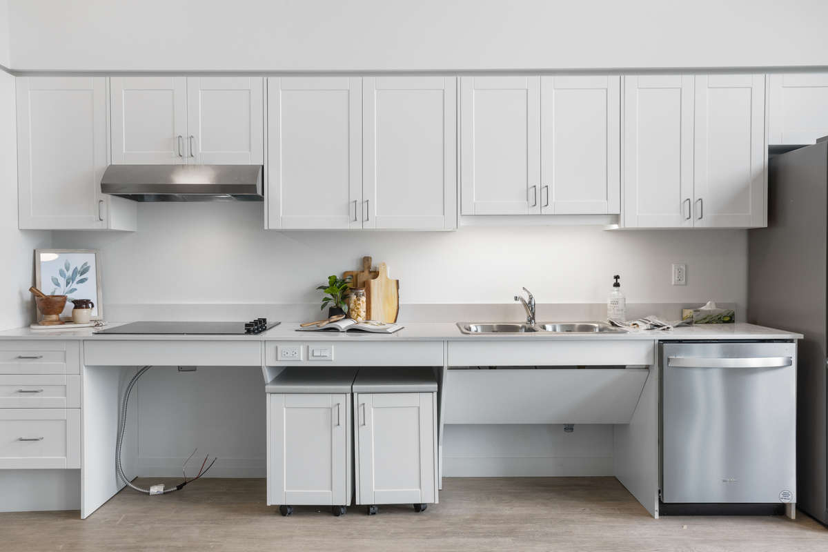 Modern kitchen: Photo of a one-bedroom model suite apartment at Zerin Place on South Street at 370 South St. in London Ontario. A housing project by Zerin Development in VillageSoHo.